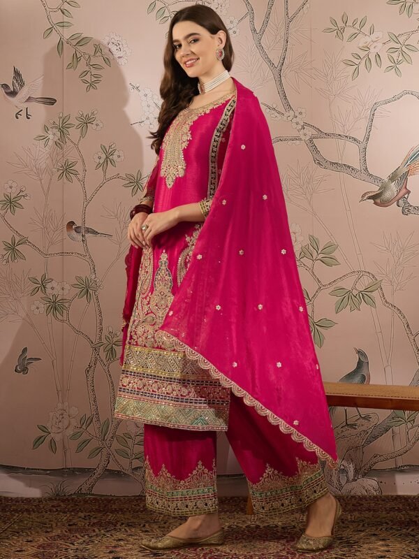 Exquisite Pink Chinon Embroidered Kurta & Palazzo Set